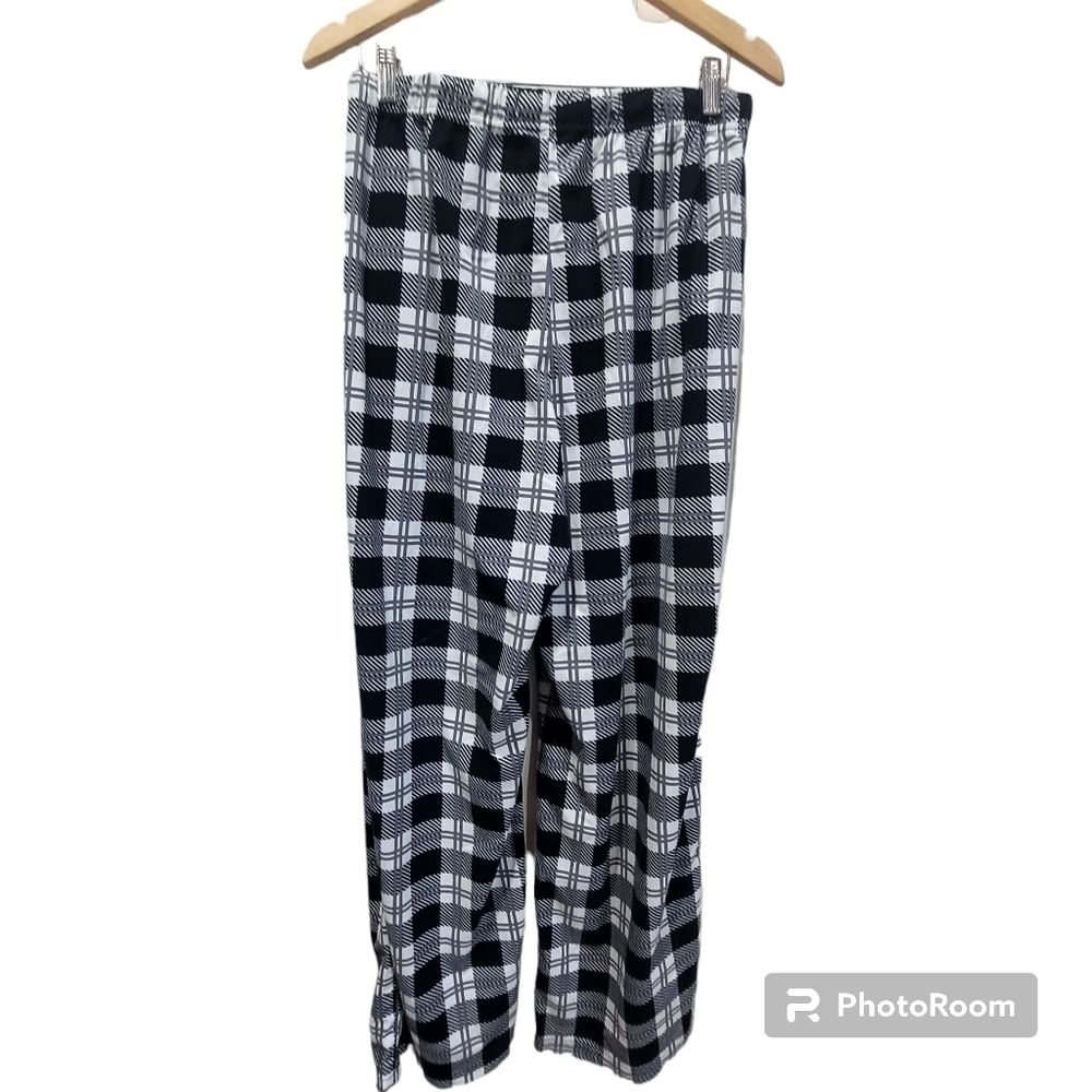 1X Black White Checkered Pajamas Contemporary Minimalist - Picture 3 of 4